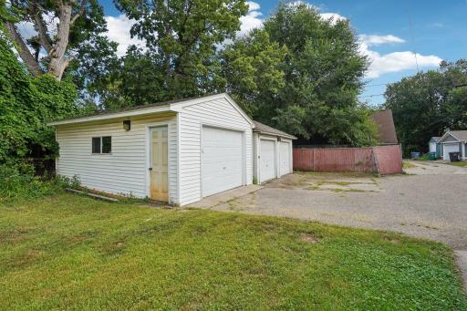 617 4th Street NE, Minneapolis, MN 55413