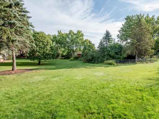 4466 Victoria Street N, Saint Paul, MN 55126