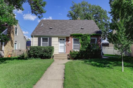 5517 Upton Avenue S, Minneapolis, MN 55410