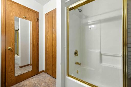 13895 Grand Oaks Court, Baxter, MN 56425