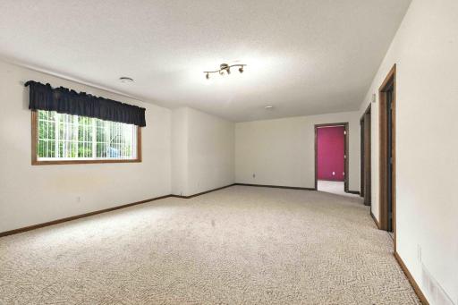13895 Grand Oaks Court, Baxter, MN 56425
