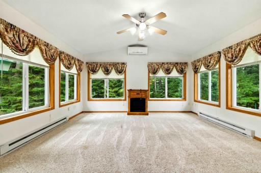 13895 Grand Oaks Court, Baxter, MN 56425