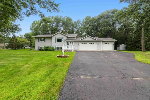 13895 Grand Oaks Court, Baxter, MN 56425