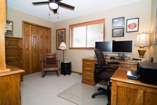 426 Lakewood Lane NW, Rochester, MN 55901