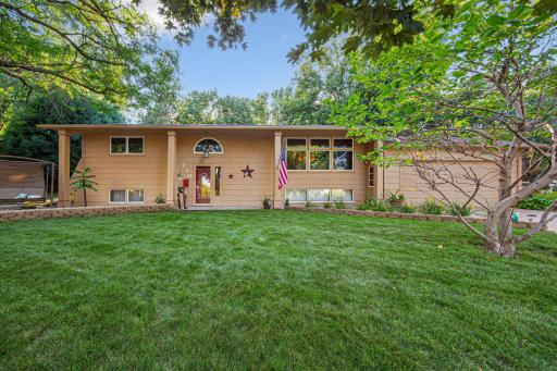 730 N 9th Street, Saint Peter, MN 56082