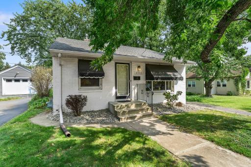4033 Wooddale Avenue S, Minneapolis, MN 55416