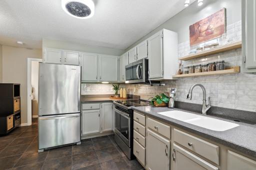 9257 Troon Court, Woodbury, MN 55125