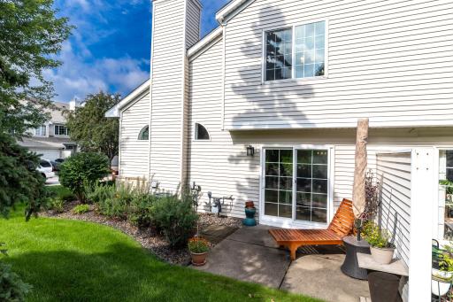 9257 Troon Court, Woodbury, MN 55125