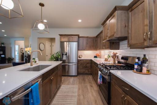 677 Rania Way W, West Fargo, ND 58078