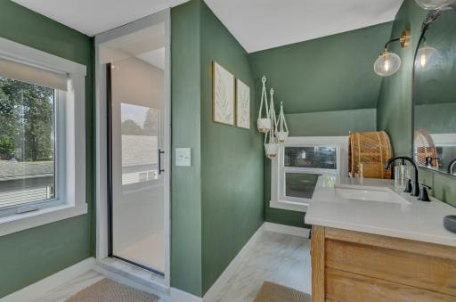 230 2nd Avenue NW, Milaca, MN 56353