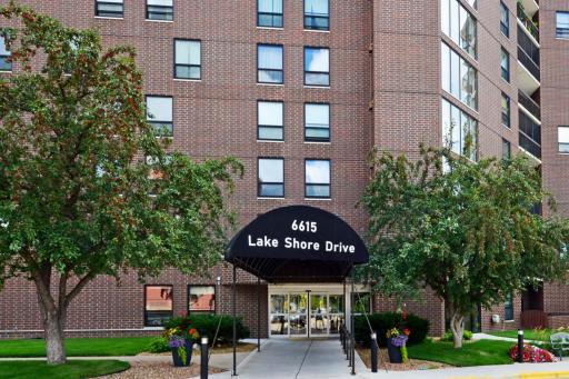 6615 Lake Shore Drive S, 603, Minneapolis, MN 55423