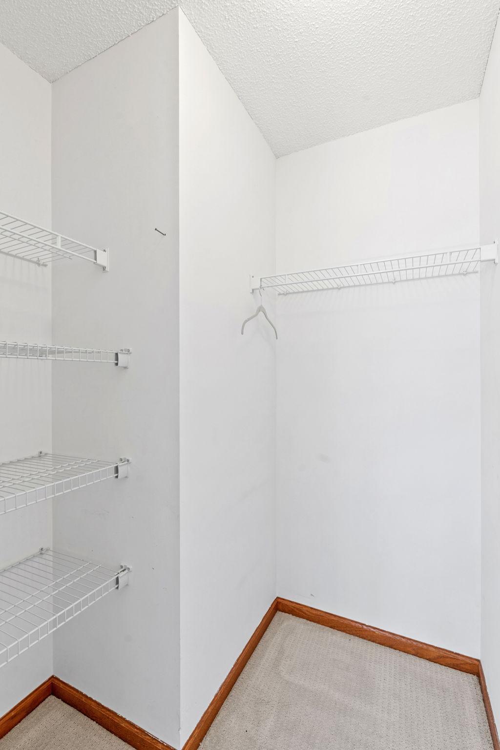 26-web-or-mls-8638 Quarry Ridge Ln B-26.jpg