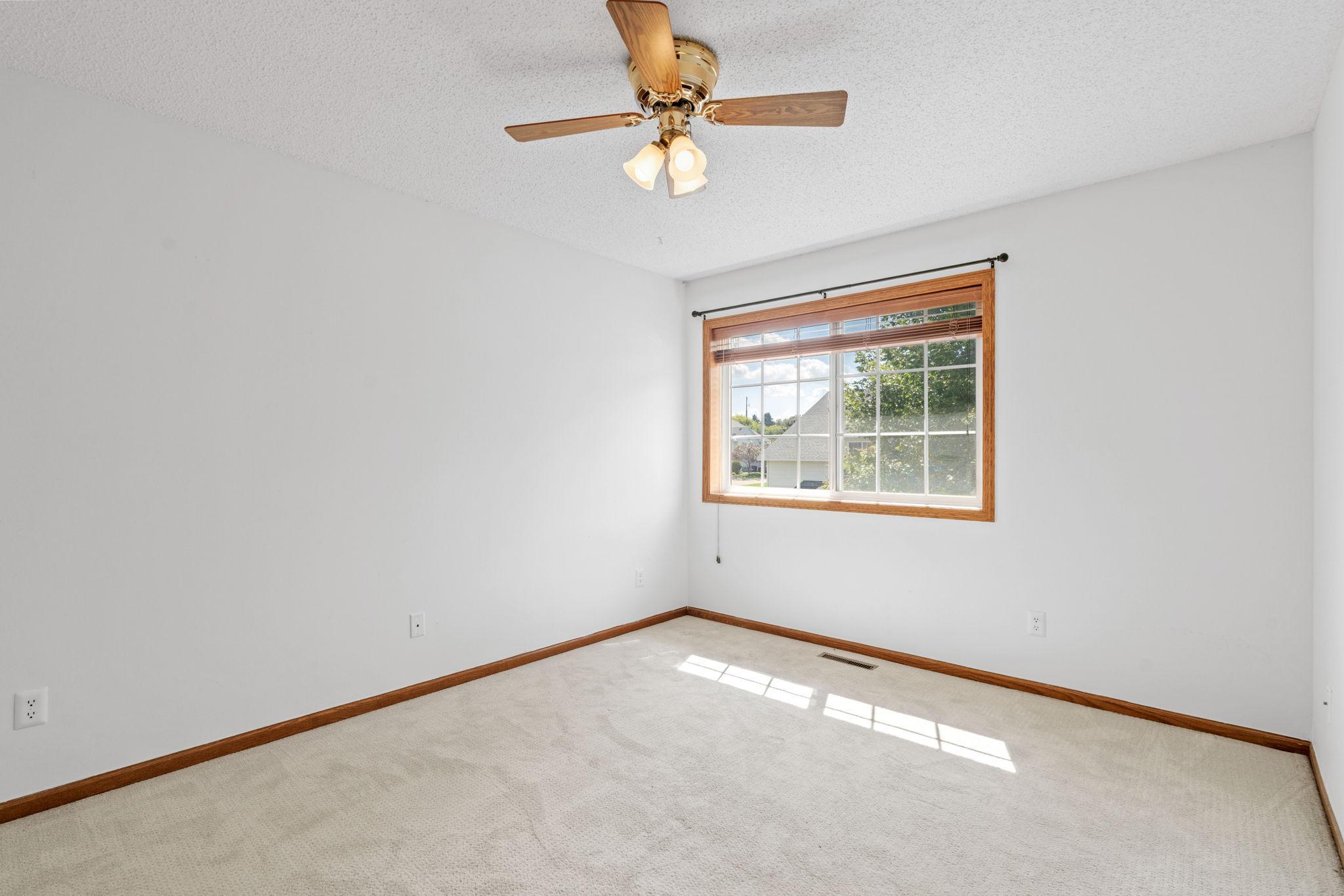24-web-or-mls-8638 Quarry Ridge Ln B-24.jpg