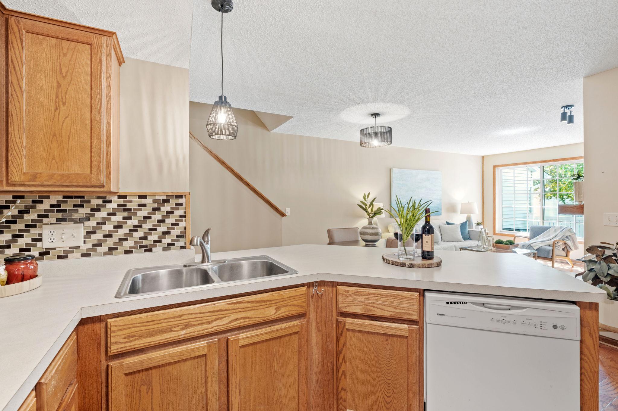 15-web-or-mls-8638 Quarry Ridge Ln B-15.jpg