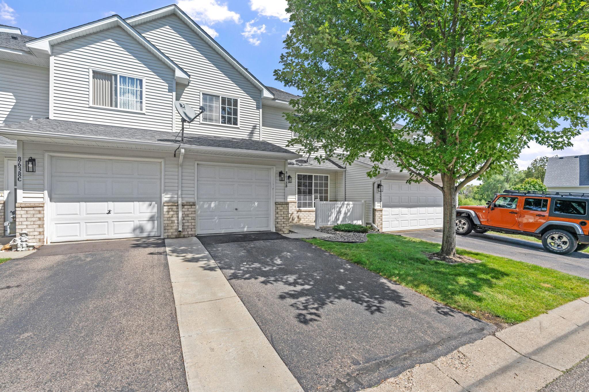 3-web-or-mls-8638 Quarry Ridge Ln B-3.jpg