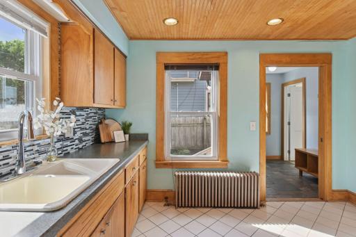 3609 Harriet Avenue - Spacecrafting - 0020.jpg