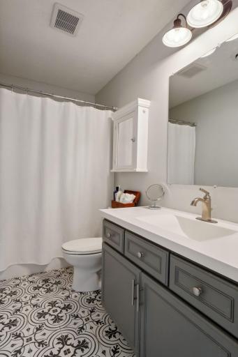 2174 Centerview Lane, Mound, MN 55364