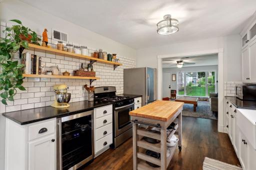 2174 Centerview Lane, Mound, MN 55364