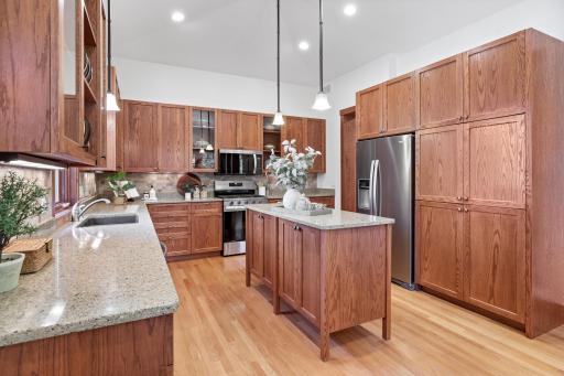 5636 Chowen Avenue S, Edina, MN 55410