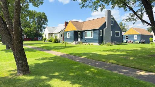 204 E 3rd Avenue N, Aurora, MN 55705