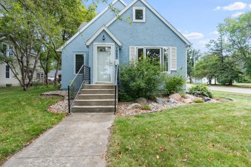 1023 Hawthorne Street, Alexandria, MN 56308