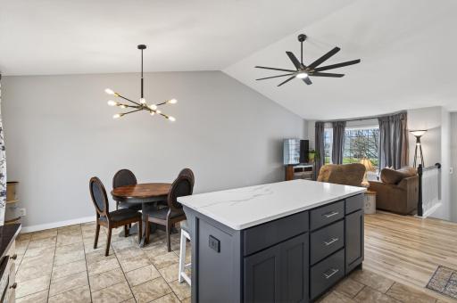 727 7th Street N, Montrose, MN 55363