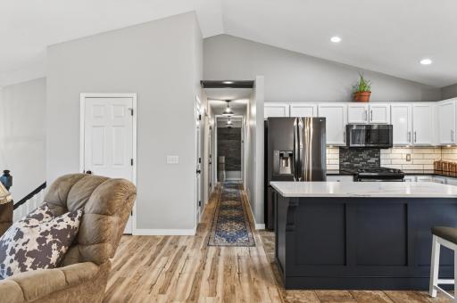 727 7th Street N, Montrose, MN 55363