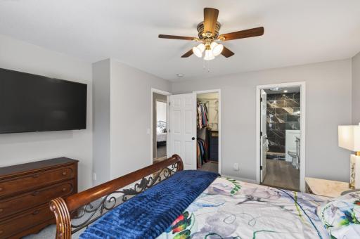727 7th Street N, Montrose, MN 55363