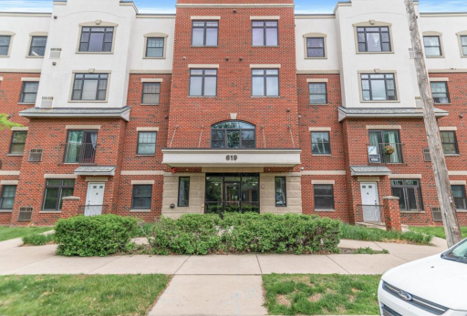 619 8th Street SE, 409, Minneapolis, MN 55414