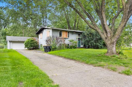 1067 Harrison Street S, Shakopee, MN 55379
