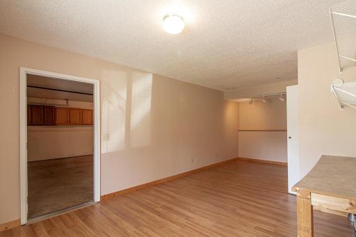 30422 N Spruce Drive, Pequot Lakes, MN 56472
