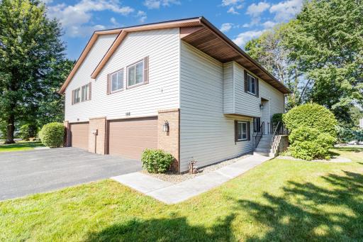 3838 Goodwin Avenue N, Saint Paul, MN 55128