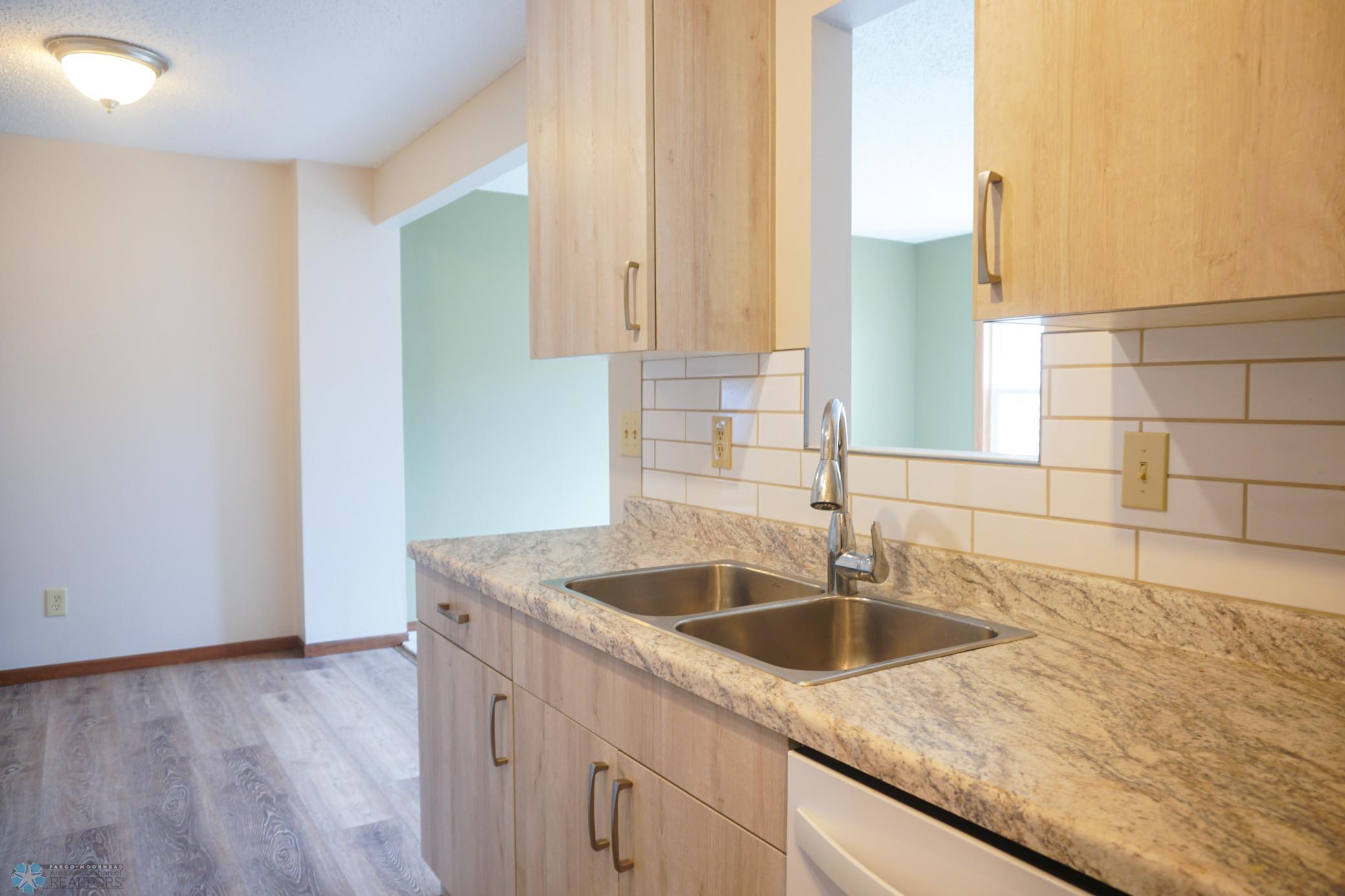 Kitchen w/opening