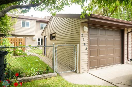 2244 30 1/2 Avenue S, Fargo, ND 58103