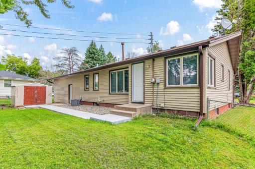 6225 Century Boulevard, Minneapolis, MN 55429