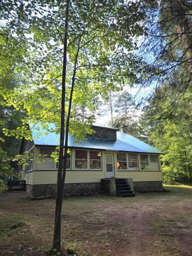 9306 E Park Avenue, Solon Springs, WI 54873