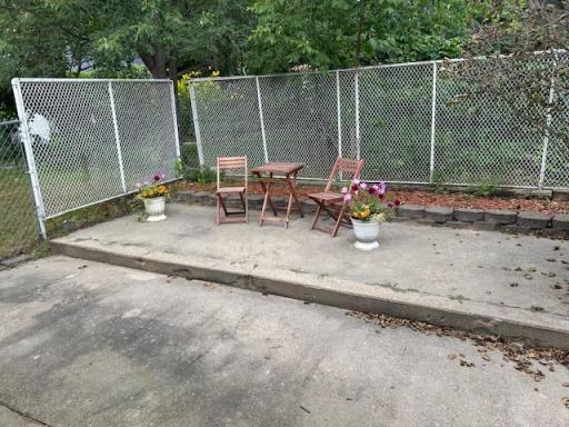 105 SW 3rd Street, Grand Rapids, MN 55744