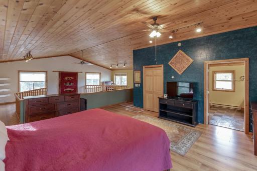 Hackensack, MN 56452