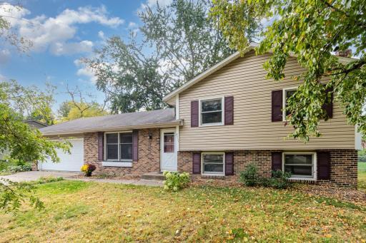WELCOME HOME TO 8433 79TH STREET~ This home is ready for a new owner to create new memories.