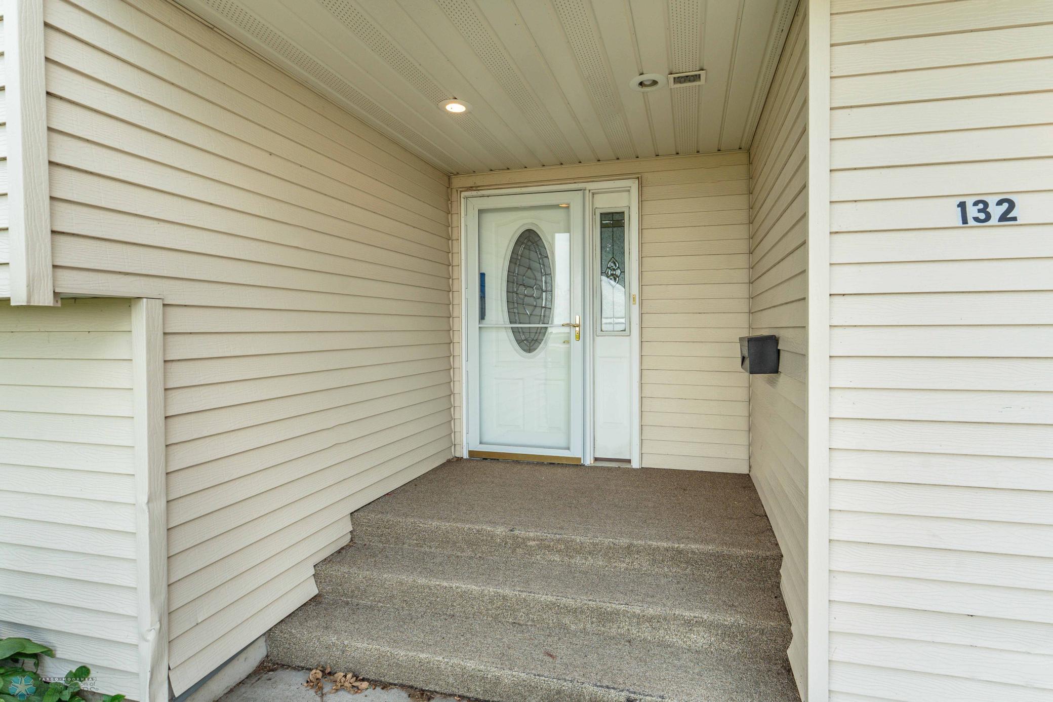 Inviting Front Entry