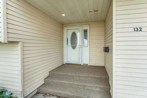 132 5th Street N, Casselton, ND 58012