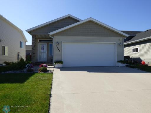 5945 58th Street S, Fargo, ND 58104