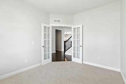 560 Devine Drive, Saint Paul, MN 55112
