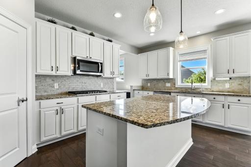 560 Devine Drive, Saint Paul, MN 55112