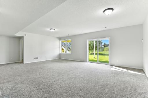 560 Devine Drive, Saint Paul, MN 55112