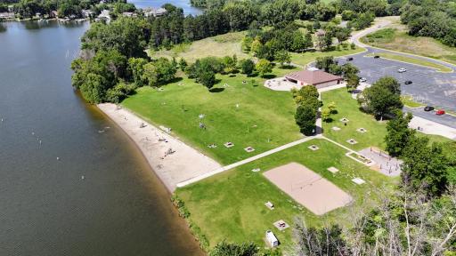 560 Devine Drive, Saint Paul, MN 55112