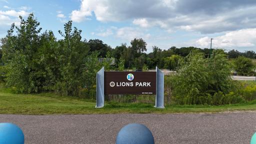 Lions park is less than a few minutes walk away!