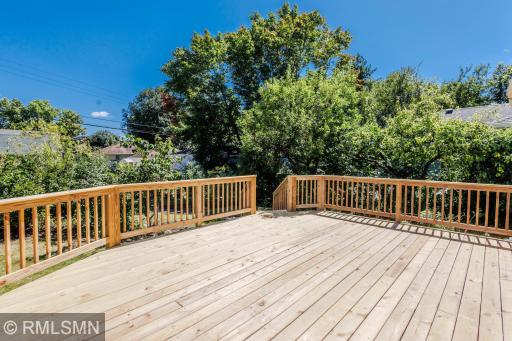 5030 Russell Avenue N, Minneapolis, MN 55430