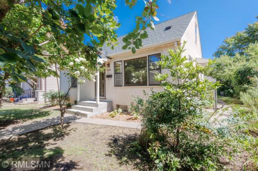 5030 Russell Avenue N, Minneapolis, MN 55430