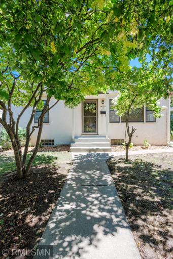 5030 Russell Avenue N, Minneapolis, MN 55430